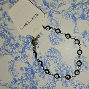 👻👻Gold and Black Evil Eye Bracelet👻👻